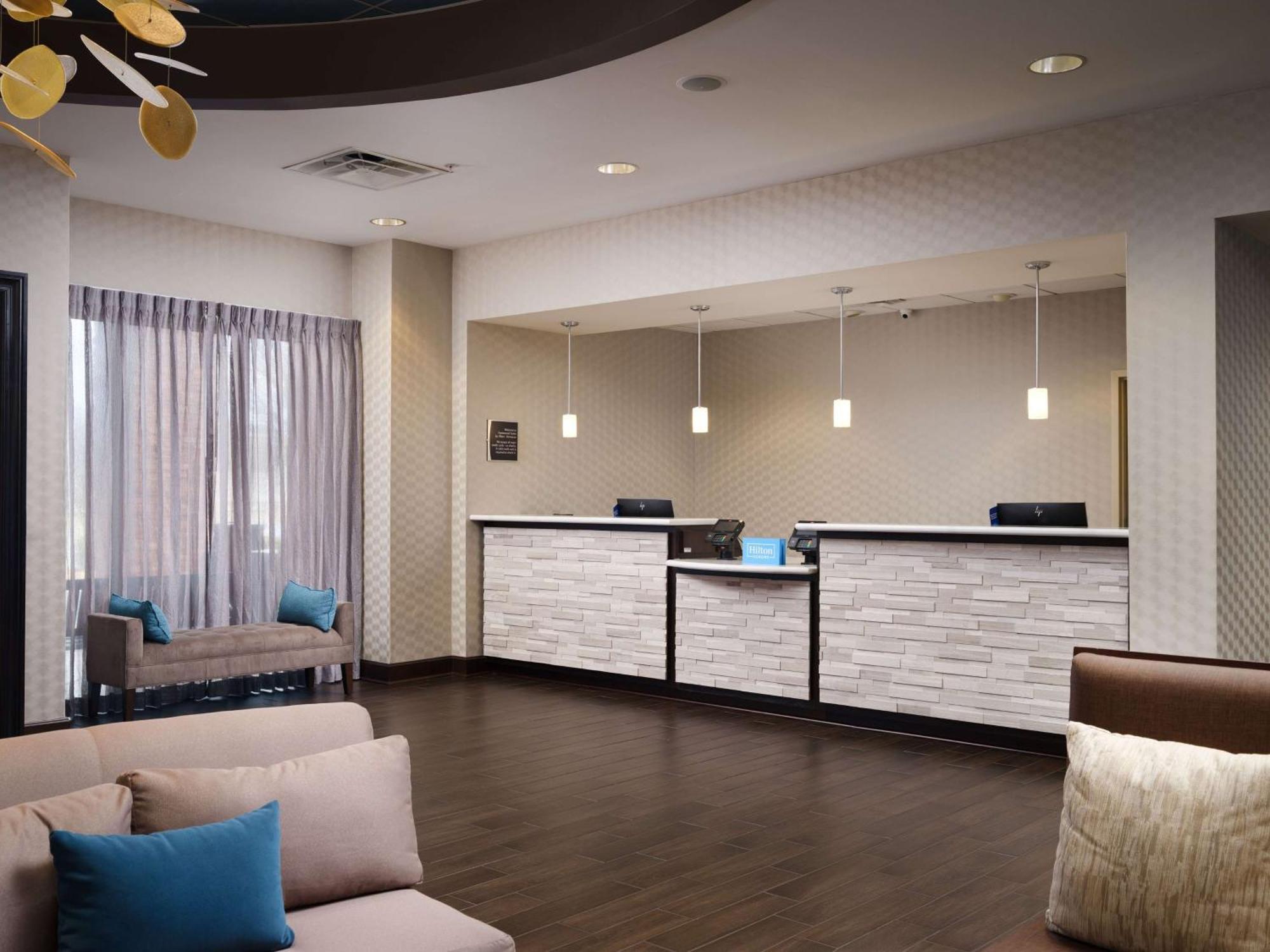 โฮมวูด สวีตส์ บาย ฮิลตัน แอตแลนตา นอร์ธเวสต์ เคนเนซอร์ Hotel ภายนอก รูปภาพ