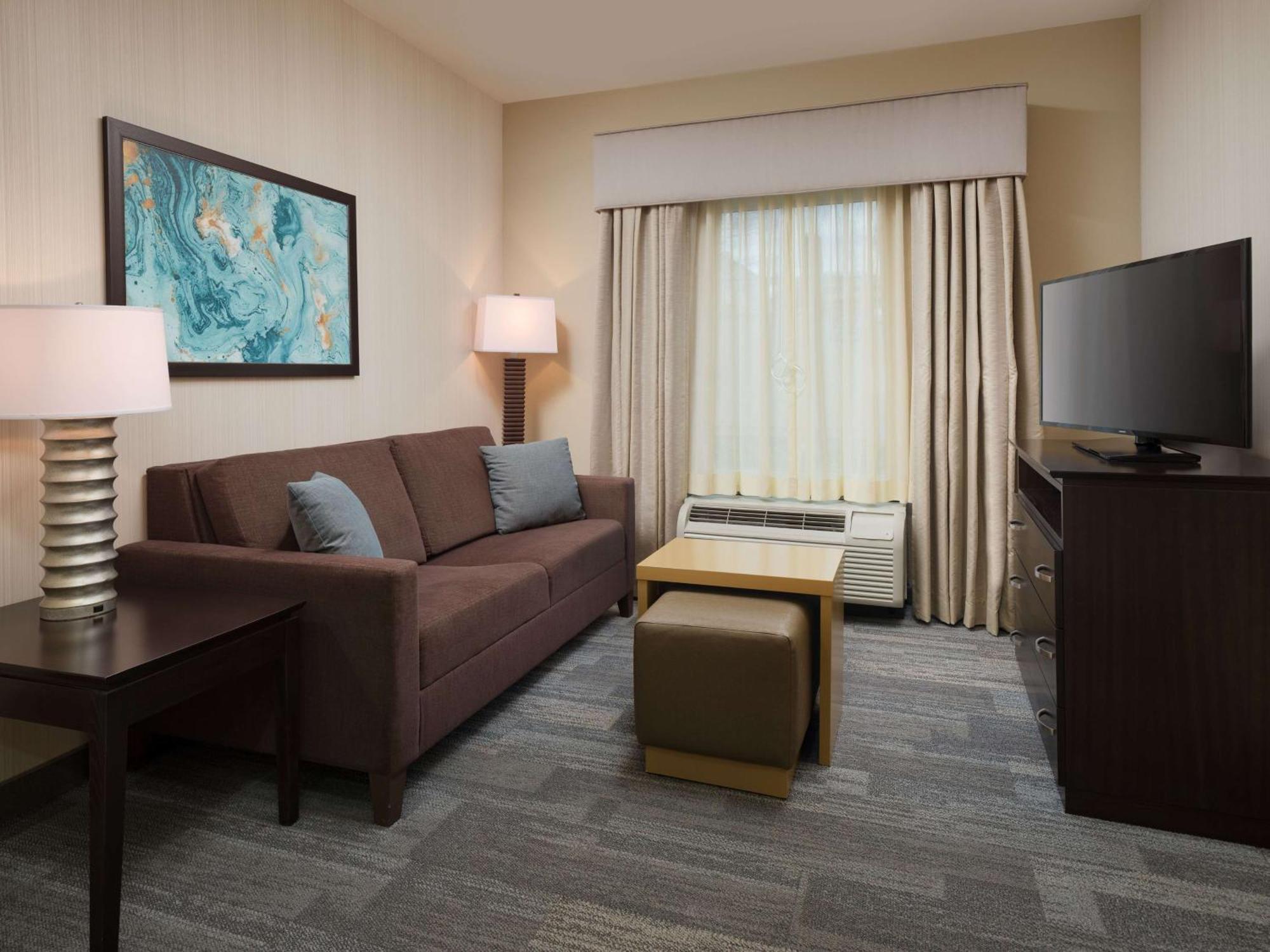 โฮมวูด สวีตส์ บาย ฮิลตัน แอตแลนตา นอร์ธเวสต์ เคนเนซอร์ Hotel ภายนอก รูปภาพ