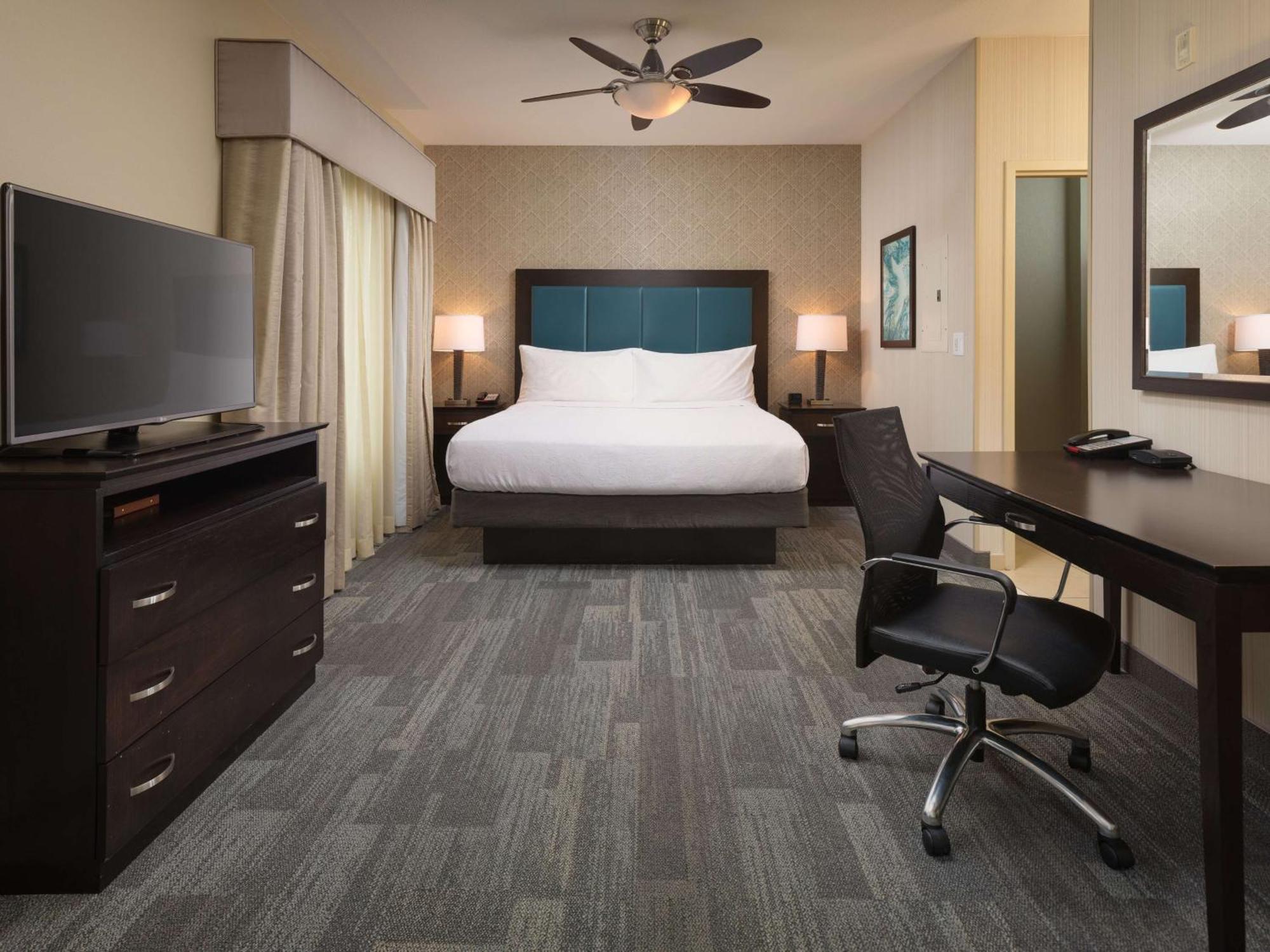 โฮมวูด สวีตส์ บาย ฮิลตัน แอตแลนตา นอร์ธเวสต์ เคนเนซอร์ Hotel ภายนอก รูปภาพ