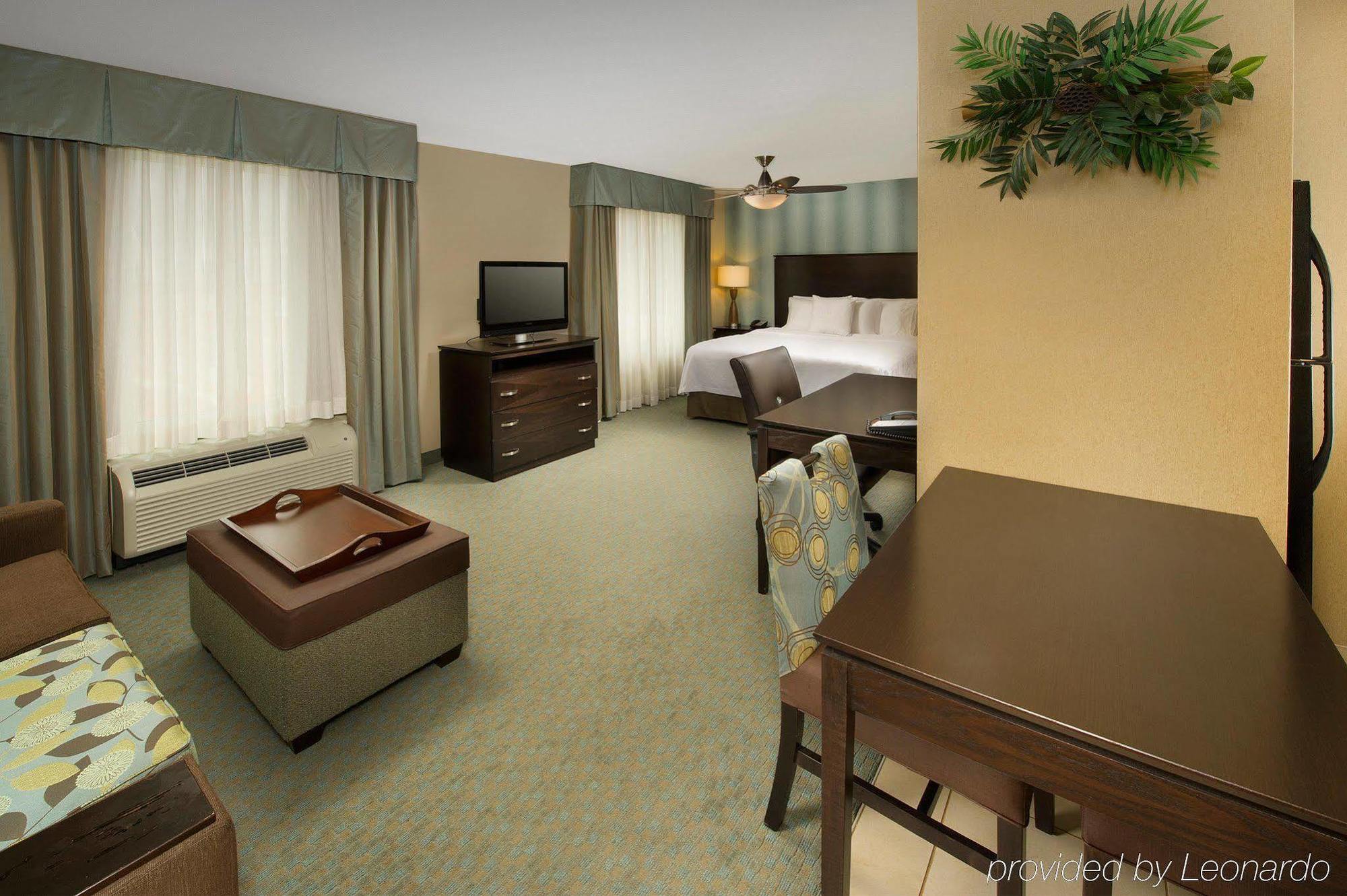 โฮมวูด สวีตส์ บาย ฮิลตัน แอตแลนตา นอร์ธเวสต์ เคนเนซอร์ Hotel ภายนอก รูปภาพ
