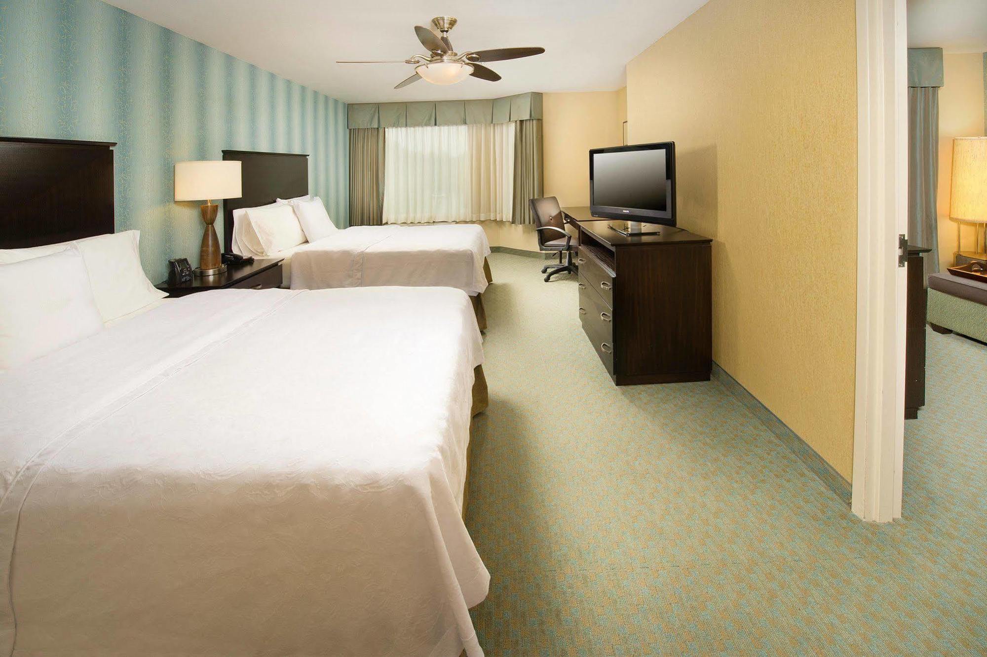 โฮมวูด สวีตส์ บาย ฮิลตัน แอตแลนตา นอร์ธเวสต์ เคนเนซอร์ Hotel ภายนอก รูปภาพ
